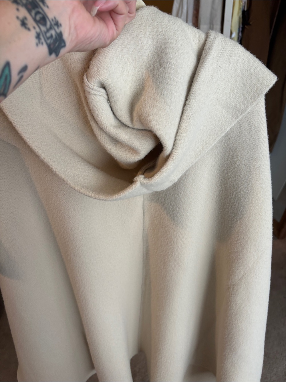 FREE PEOPLE ALL I NEED COZY PONCHO*NEW🏔️ - Picture 4 of 7